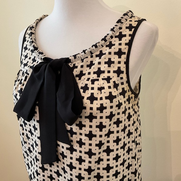 Women’s Cindy Lee dress - Picture 4 of 9